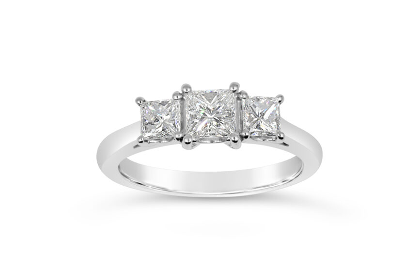 Graduated 3 Stone Princess Cut - (WRF) - Image 4