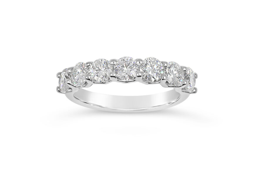 V SHAPED 7 STONE 1/2 ETERNITY RING