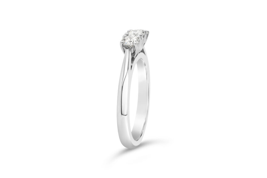 3 STONE RING(WRF) - Image 3