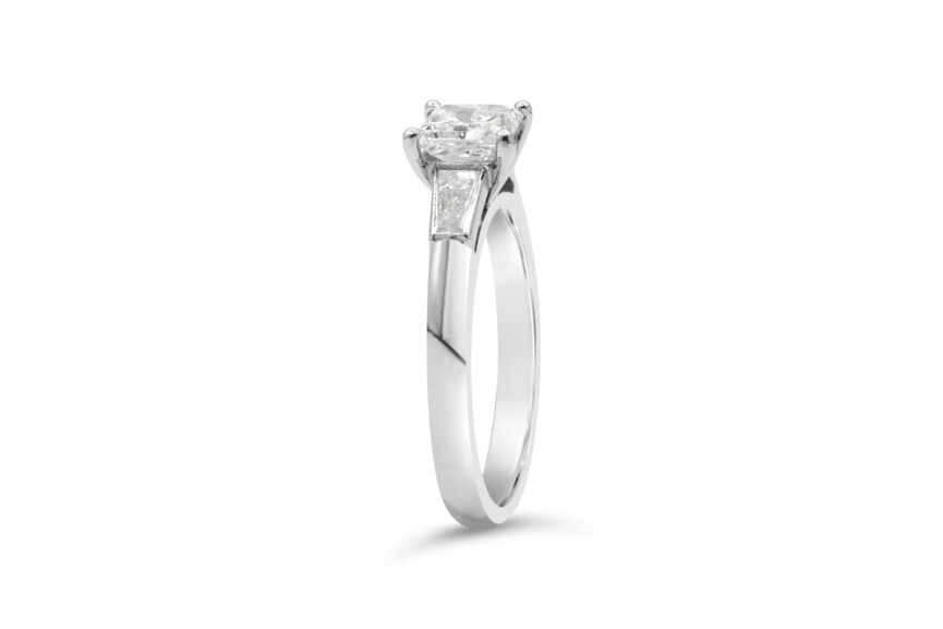 PRINCESS CUT RUB OVER TAPERED RING - Image 3