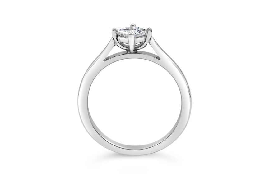 PRINCESS COMPASS SET SINGLE STONE RING(WRF) - Image 2