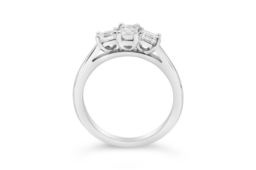 3 STONE EMERALD CUT RING (WRF) - Image 4