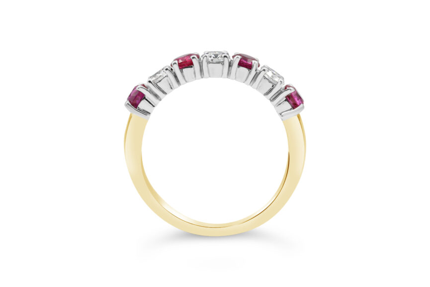 4 RUBY + 3 STONE DIAMOND RING - Image 6
