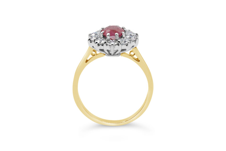 RUBY + 10 DIAMONDS CLUSTER RING  - Image 2