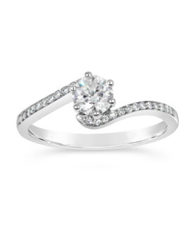 SINGLE STONE DIAMOND X/O PAVE RING