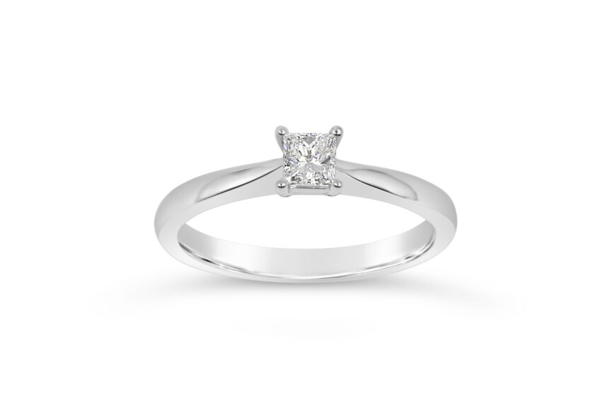 PRINCESS CUT SINGLE STONE RING(WRF)