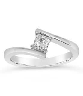 PRINCESS CUT CROSSOVER RING 