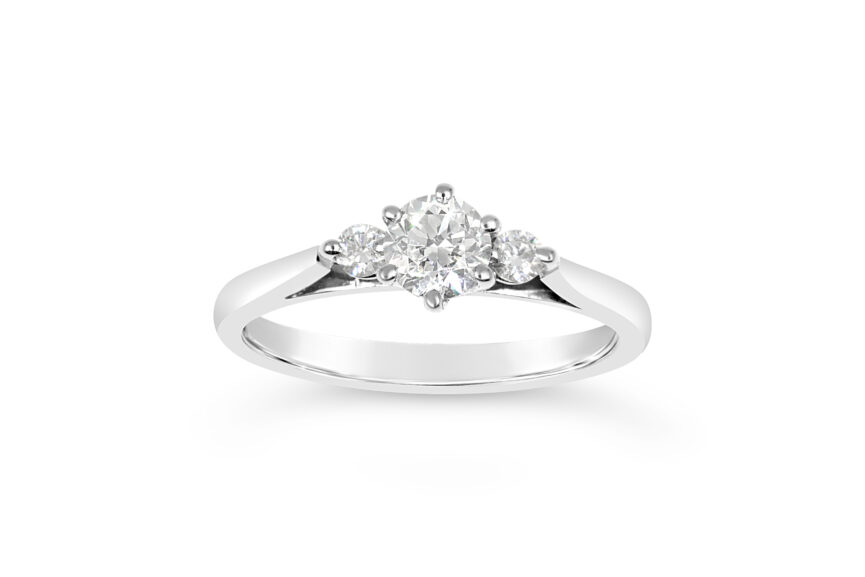 3 STONE DIAMOND RING