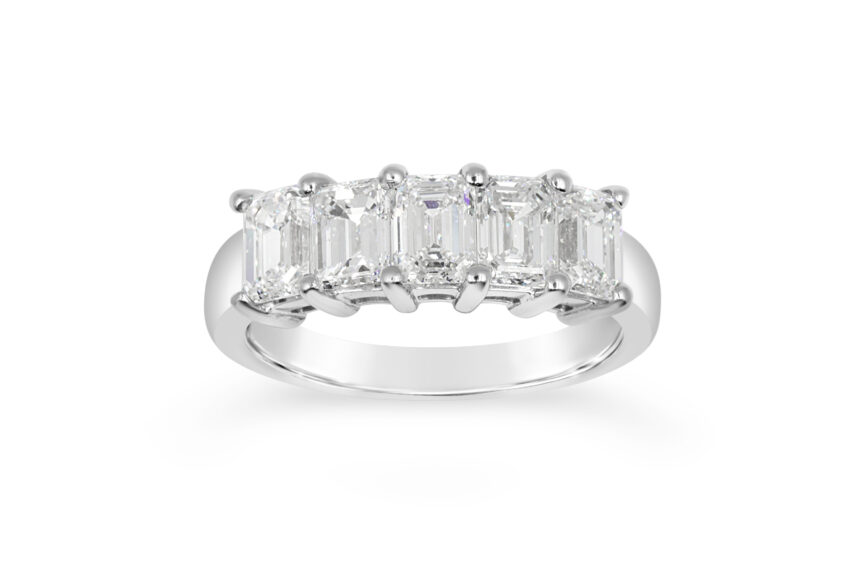 5 EMERALD CUT DIAMOND RING