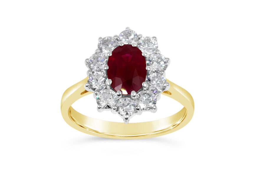 RUBY + 10 DIAMONDS CLUSTER RING 