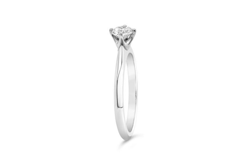 COMPASS SET 4 CLAW SINGLE STONE RING - Image 3
