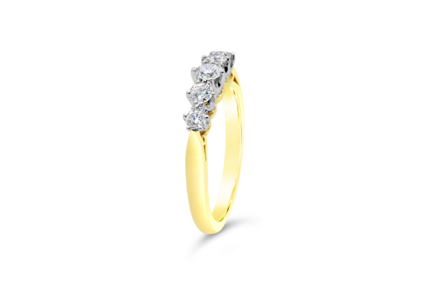 5 STONE CLAW SET RING - Image 3