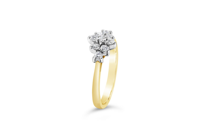 9 Stone Diamond Cluster Ring - Image 4