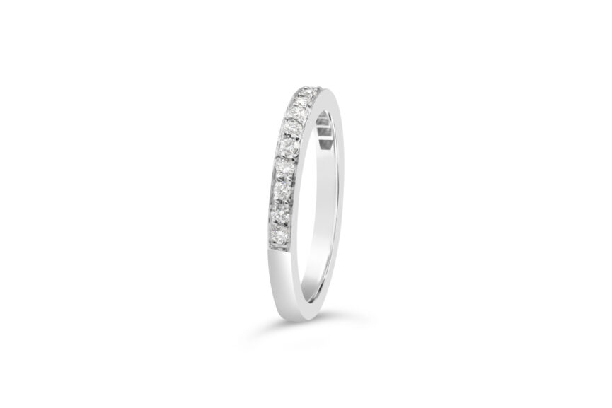 DIAMOND PAVE 1/2 ETERNITY RING - Image 3