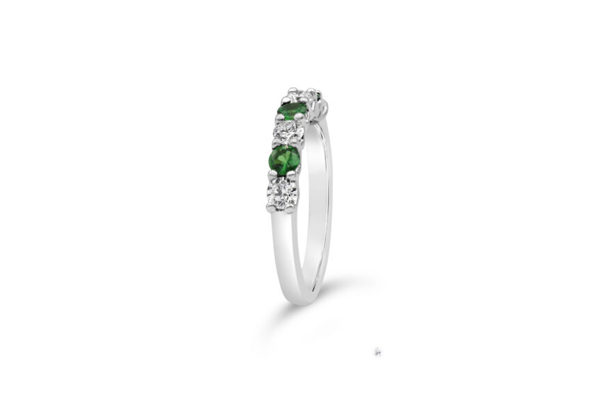7 STONE V STYLE RING - Image 3
