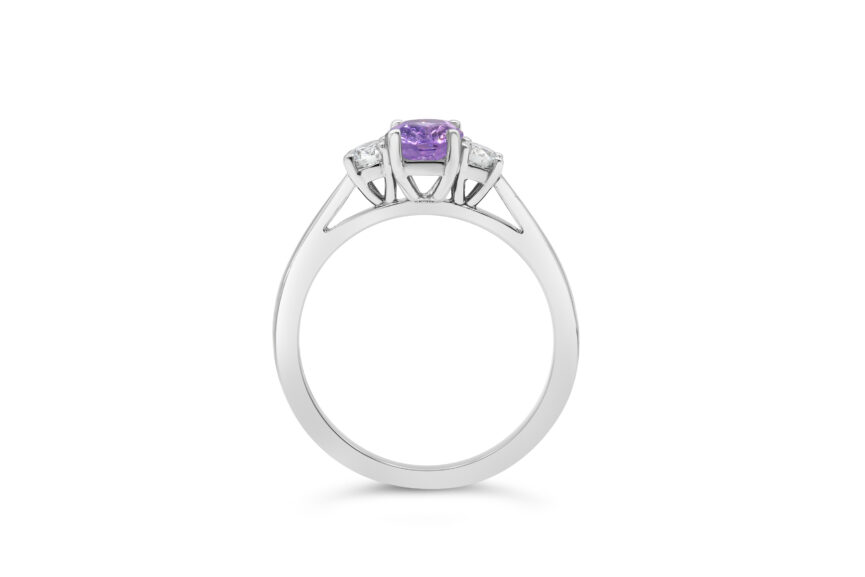 OVAL AND ROUND DIAMOND 3 STONE - Image 2